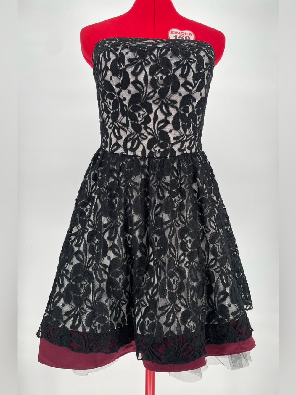 Y2K Black & White Lace Strapless Fit & Flare Layered Tulle Party Dress